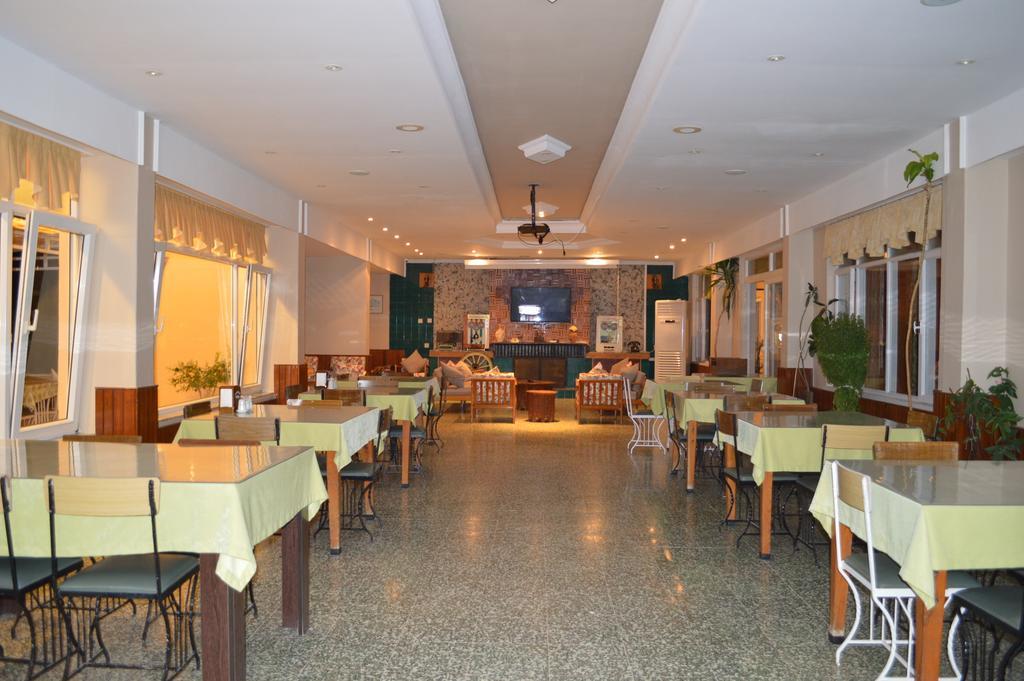 Lades Hotel Silifke Esterno foto